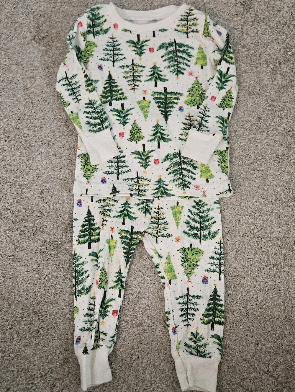 Christmas Pajamas Old Navy 12-18m